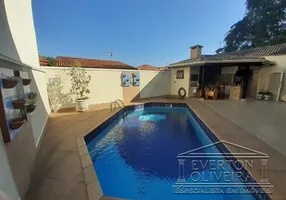 Foto 1 de Sobrado com 4 Quartos para alugar, 300m² em Jardim das Colinas, São José dos Campos