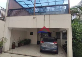 Foto 1 de Casa com 4 Quartos à venda, 245m² em Belém, São Paulo