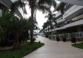 Foto 1 de Apartamento com 4 Quartos para alugar, 130m² em Cachoeira do Bom Jesus, Florianópolis