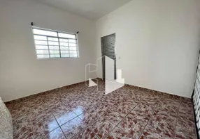 Foto 1 de Casa com 2 Quartos para alugar, 180m² em Chácara Flora, Jaú