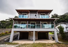 Foto 1 de Casa com 3 Quartos à venda, 164m² em Barra do Imbuí, Teresópolis