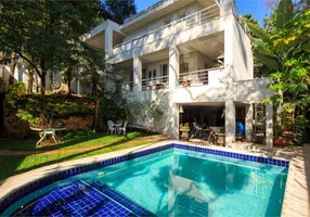 Foto 1 de Casa de Condomínio com 4 Quartos à venda, 530m² em Jardim Petrópolis, São Paulo