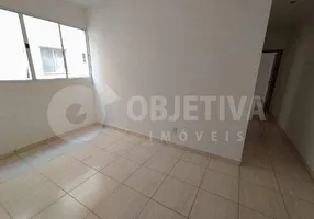 Foto 1 de Apartamento com 2 Quartos à venda, 50m² em Jardim Célia, Uberlândia