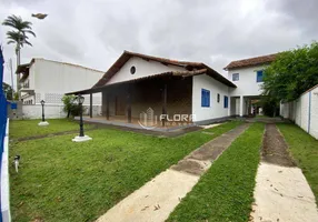 Foto 1 de Casa com 4 Quartos à venda, 250m² em Centro, Pequeri