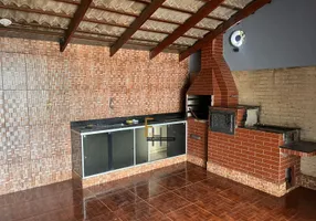 Foto 1 de Casa com 3 Quartos à venda, 220m² em Conjunto Vera Cruz, Goiânia