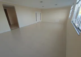 Foto 1 de Apartamento com 3 Quartos para alugar, 75m² em Centro, Macaé