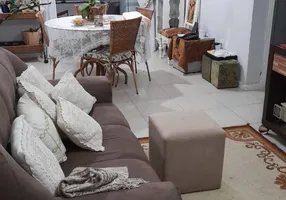 Foto 1 de Apartamento com 2 Quartos à venda, 65m² em Nacoes, Balneário Camboriú