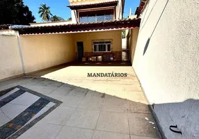 Foto 1 de Casa com 3 Quartos à venda, 215m² em Curicica, Rio de Janeiro