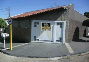 Foto 1 de Casa com 2 Quartos à venda, 200m² em Núcleo Residencial Beija-flor, Bauru