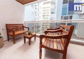 Foto 1 de Apartamento com 4 Quartos à venda, 170m² em Icaraí, Niterói