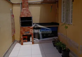 Foto 1 de Casa com 2 Quartos à venda, 80m² em Ressaca, Contagem