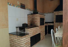 Foto 1 de Sobrado com 3 Quartos à venda, 140m² em Bosque dos Eucaliptos, São José dos Campos