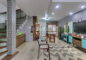 Foto 1 de Casa com 3 Quartos à venda, 149m² em Hípica, Porto Alegre