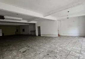 Foto 1 de Galpão/Depósito/Armazém com 2 Quartos para alugar, 600m² em Lírio do Vale, Manaus