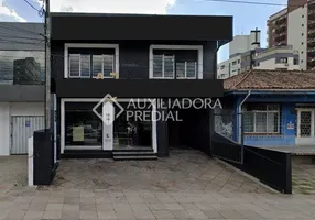 Foto 1 de Imóvel Comercial para alugar, 300m² em São João, Porto Alegre