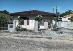 Foto 1 de Casa com 3 Quartos à venda, 140m² em Nova Esperança, Guaramirim
