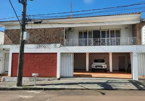 Foto 1 de Casa com 5 Quartos para venda ou aluguel, 400m² em Jardim Macarengo, São Carlos