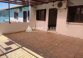 Foto 1 de Casa com 2 Quartos à venda, 52m² em Olaria, Canoas