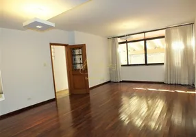 Foto 1 de Sobrado com 3 Quartos à venda, 178m² em Jardim Petrópolis, São Paulo