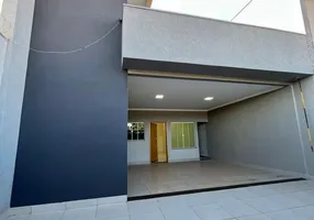 Foto 1 de Casa com 3 Quartos à venda, 225m² em Jardim Auxiliadora, Campo Grande