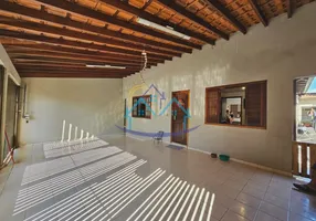 Foto 1 de Casa com 3 Quartos à venda, 200m² em Núcleo Residencial Presidente Geisel, Bauru