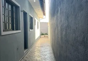 Foto 1 de Casa com 2 Quartos à venda, 63m² em Jardim Moraes, Itaquaquecetuba