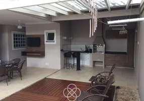 Foto 1 de Casa com 4 Quartos à venda, 270m² em Jardim Pitangueiras, Jundiaí