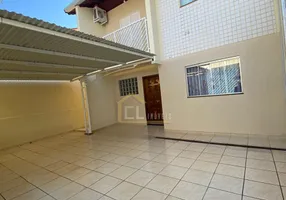 Foto 1 de Casa com 3 Quartos à venda, 102m² em Jardim Novo Sabará, Londrina