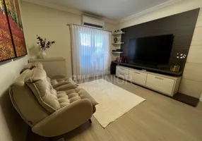 Foto 1 de Apartamento com 3 Quartos à venda, 81m² em Bom Retiro, Joinville