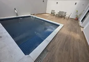 Foto 1 de Casa de Condomínio com 3 Quartos à venda, 150m² em Centro, Águas de Lindóia