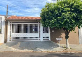 Foto 1 de Casa com 3 Quartos à venda, 220m² em Jardim Continental, Marília