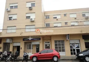 Foto 1 de Apartamento com 3 Quartos para alugar, 70m² em Centro, Pelotas