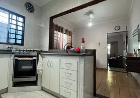 Foto 1 de Casa com 4 Quartos à venda, 190m² em Vila Diva, Santa Bárbara D'Oeste