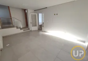 Foto 1 de Casa com 2 Quartos para alugar, 80m² em Dom Cabral, Belo Horizonte