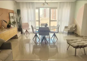 Foto 1 de Apartamento com 3 Quartos à venda, 137m² em Vila Mariana, São Paulo