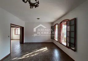 Foto 1 de Casa com 4 Quartos à venda, 300m² em Jardim Residencial Doutor Lessa, Pindamonhangaba