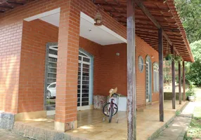 Foto 1 de Fazenda/Sítio com 3 Quartos à venda, 2500m² em Zona Rural, Piranguinho