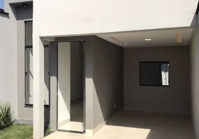 Foto 1 de Casa com 3 Quartos à venda, 122m² em Parque das Flores, Goiânia