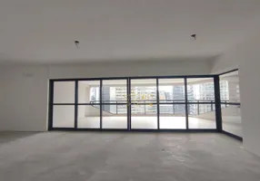 Foto 1 de Apartamento com 4 Quartos à venda, 227m² em Chácara Santo Antônio, São Paulo