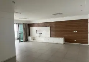 Foto 1 de Apartamento com 3 Quartos para alugar, 145m² em Rosarinho, Recife