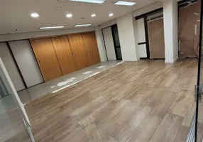 Foto 1 de Ponto Comercial para alugar, 355m² em Cerqueira César, São Paulo