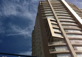 Foto 1 de Apartamento com 3 Quartos à venda, 185m² em Vila Olímpia, São Paulo