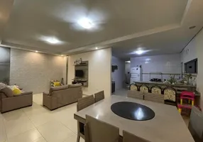 Foto 1 de Casa com 2 Quartos à venda, 96m² em Sao Joao, Itajaí