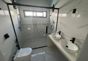 Foto 1 de Casa com 4 Quartos à venda, 200m² em Pitangueiras, Lauro de Freitas