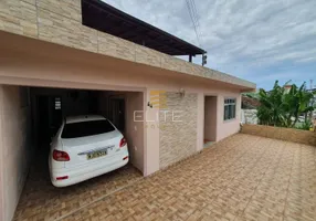 Foto 1 de Casa com 4 Quartos à venda, 210m² em Barreiros, São José