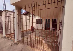 Foto 1 de Casa com 2 Quartos para alugar, 85m² em VILA PRUDENTE, Piracicaba