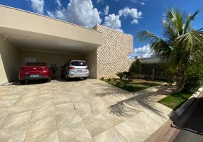 Foto 1 de Casa com 3 Quartos à venda, 241m² em Loteamento Recanto do Lago, São José do Rio Preto