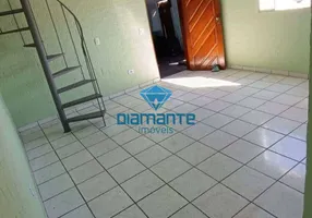 Foto 1 de Sobrado com 3 Quartos para alugar, 600m² em Vila Amália, São Paulo