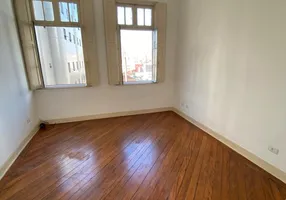 Foto 1 de Apartamento com 2 Quartos para alugar, 45m² em Sé, São Paulo