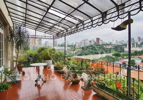 Foto 1 de Casa com 7 Quartos à venda, 635m² em Pacaembu, São Paulo